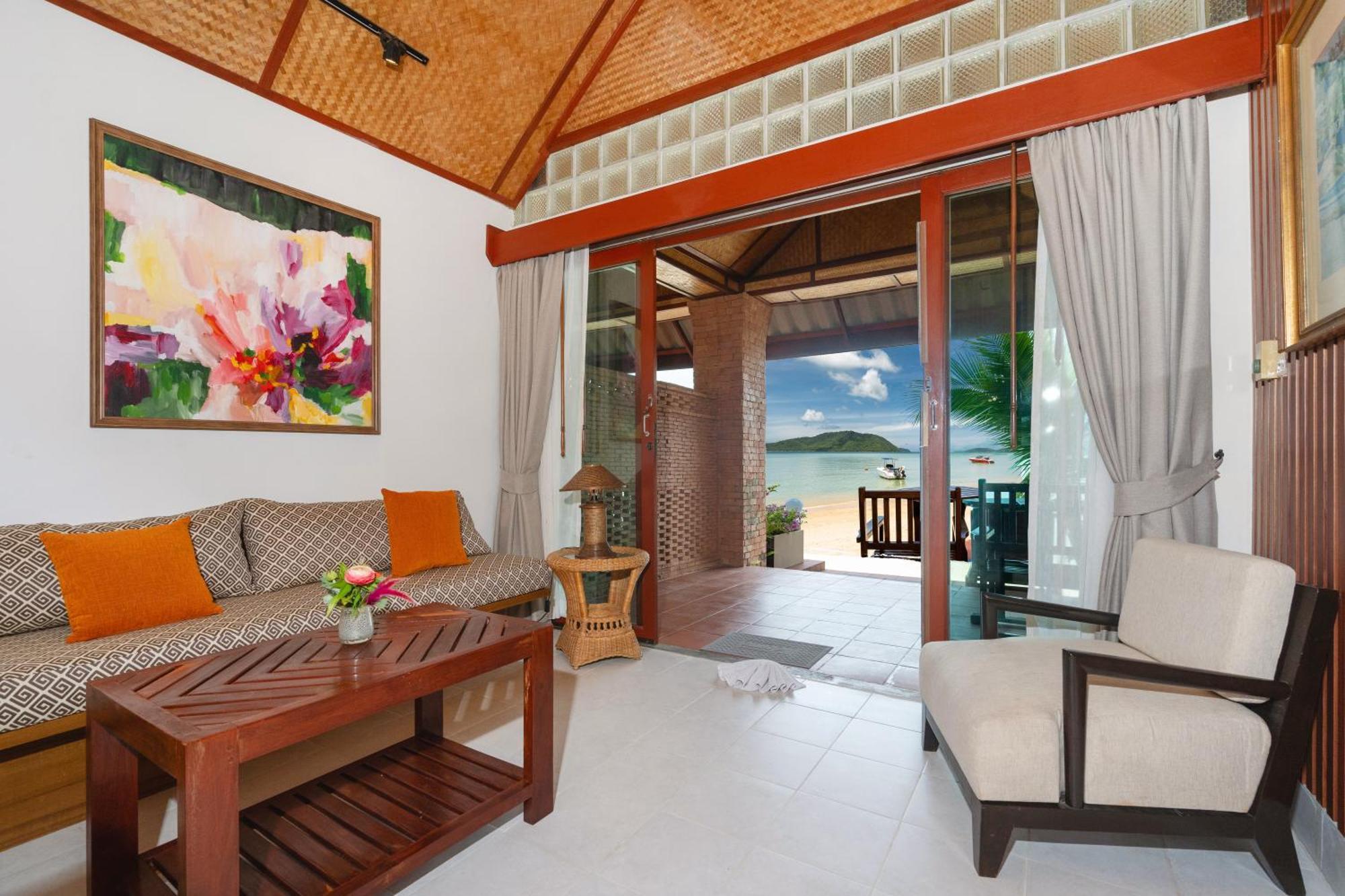 Friendship Beach Resort & Atmanjai Wellness Centre Rawai Kültér fotó