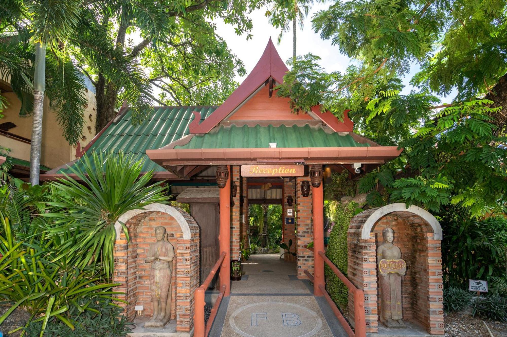 Friendship Beach Resort & Atmanjai Wellness Centre Rawai Kültér fotó
