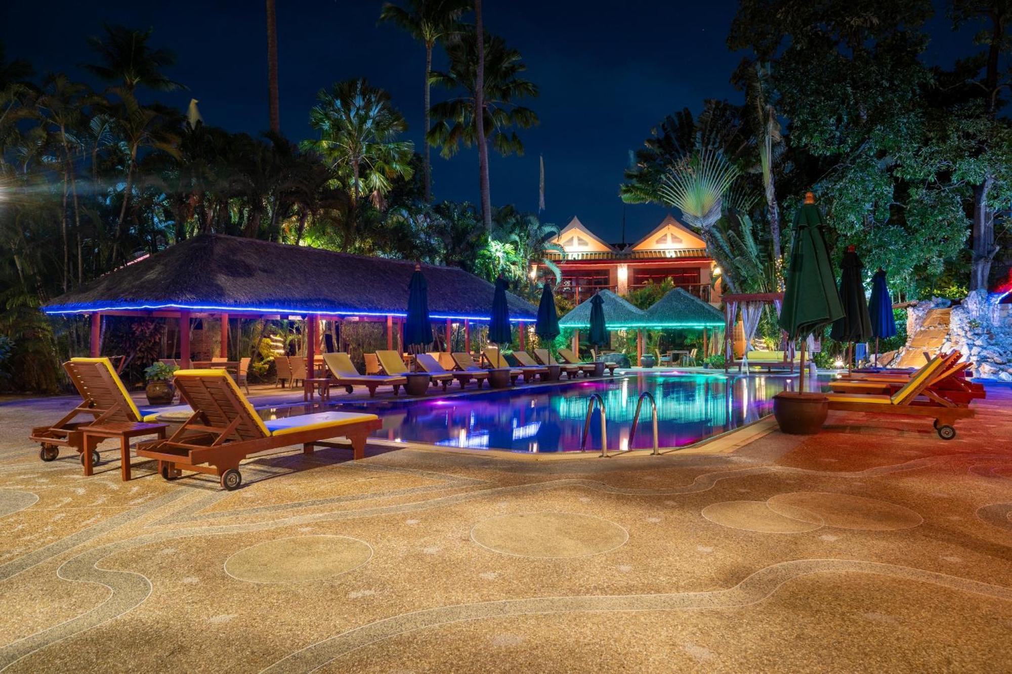 Friendship Beach Resort & Atmanjai Wellness Centre Rawai Kültér fotó