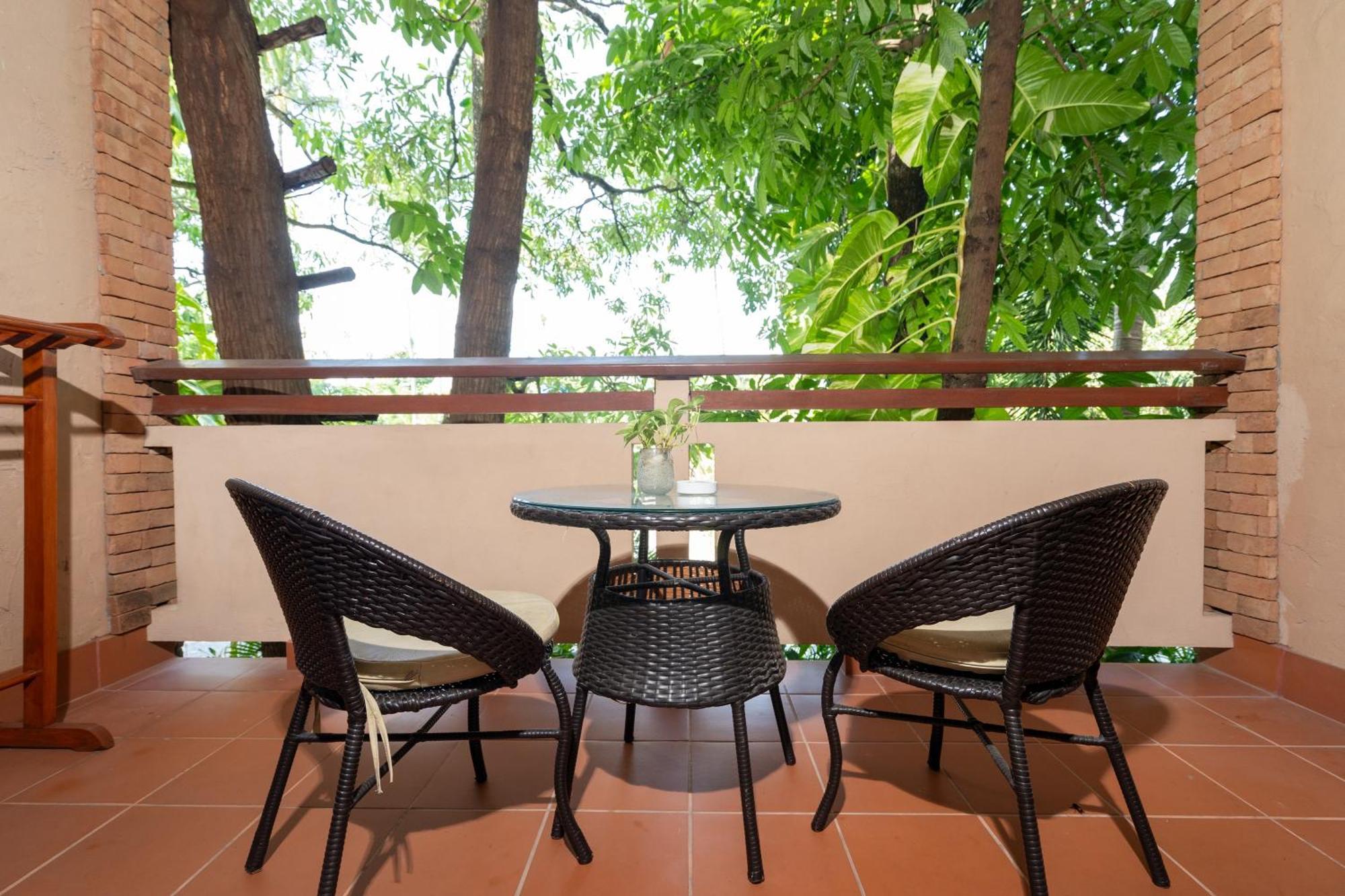 Friendship Beach Resort & Atmanjai Wellness Centre Rawai Kültér fotó